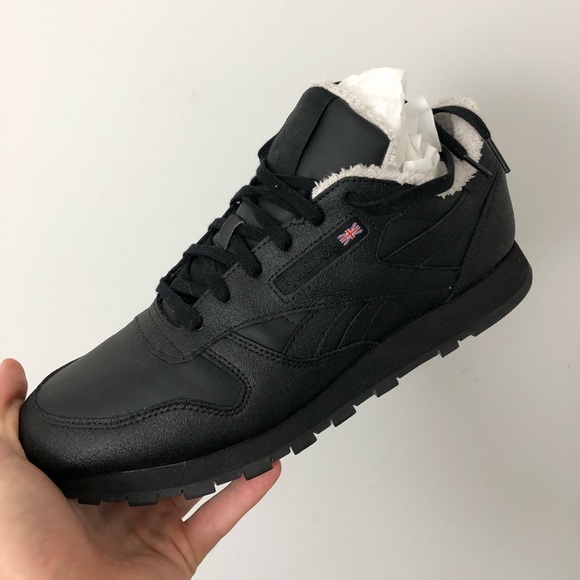 Reebok Shoes, Black, 10.5 Mens - Picture 3 of 9